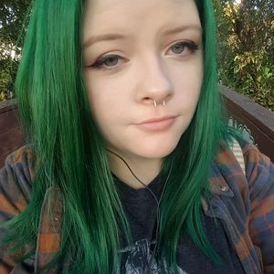 Meet your Posher, Breana